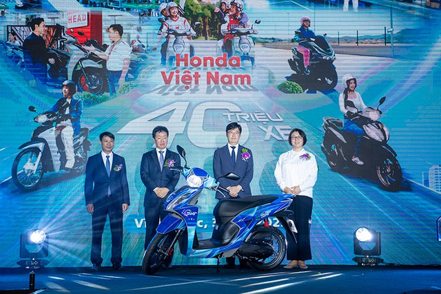 Tính đến nay, các dòng xe tay ga của Honda như Vision, Lead, SH đã chiếm thị phần lớn trên thị trường trong nước. 2-5504.jpg