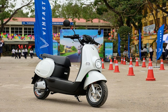 Thị trường xe máy Việt Nam - xe điện tăng trưởng ấn tượng. 2-9151.jpg