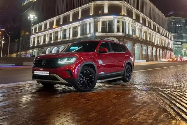 Mẫu xe SUV Volkswagen Teramont bản Limited được ưu đãi lên đến 350 triệu đồng, xuống còn 1,788 tỷ đồng. 2.jpg
