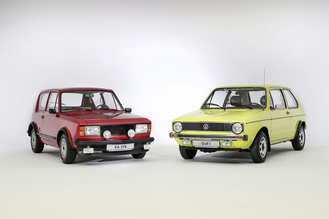 Golf I và xe ý tưởng EA 276, tiền thân của Golf từ năm 1969. 1-3836.jpg