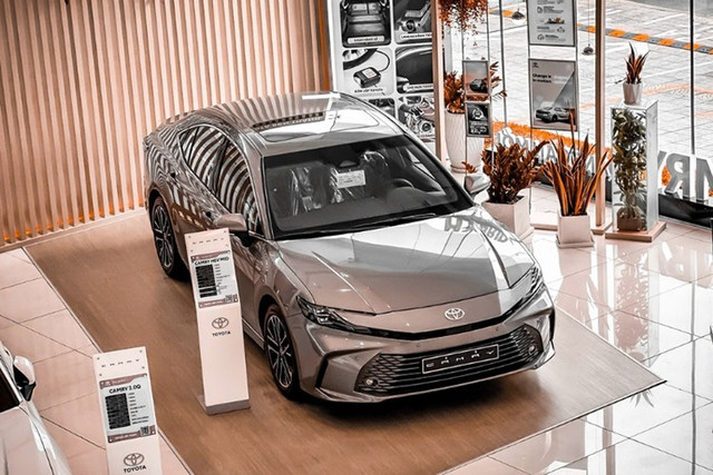 Phản hồi thông tin tăng giá xe Toyota Camry và Fortuner, Toyota Việt Nam khẳng định không có bất kỳ quyết định hoặc thông báo nào về việc điều chỉnh tăng giá sản phẩm. 3-9149.jpg