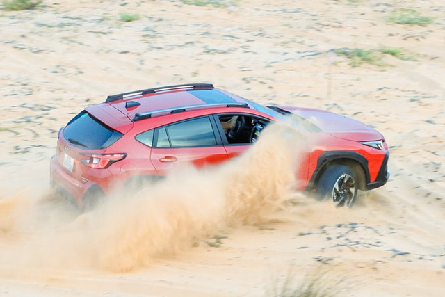 Subaru Crosstrek hiện đang là mẫu xe có chương trình khuyến mãi lớn nhất trong phân khúc SUV cỡ B ở Việt Nam. 2-6128.jpg
