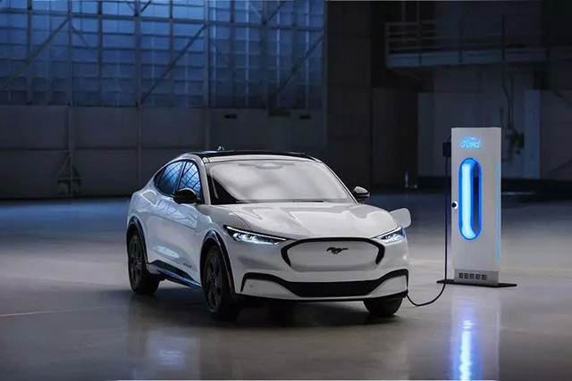 Ford Mustang Mach-E đánh dấu bước ngoặt quan trọng trong chiến lược điện hóa của Ford tại Việt Nam. 3-6487.jpg