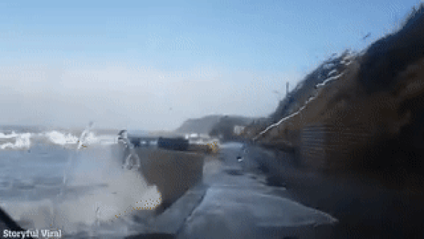 Cung duong nguy hiem nhat Vuong quoc Anh, vua di vua run lay bay