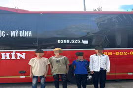 Nhóm thiếu niên ném đá vào nhiều xe khách gây hư hỏng tài sản ở Lai Châu