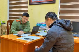 Xử phạt đối tượng xúc phạm lực lượng Công an ở Hà Nội
