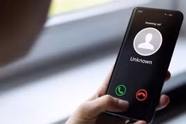 Nữ sinh bị lừa tiền khi nghe điện thoại giả danh Công an 