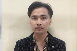 Bắt giữ đối tượng môi giới mại dâm ở Hà Nội