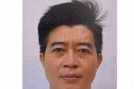 Công an Hà Nội truy tìm đối tượng lừa đảo tại khu vực Đền Ngọc Sơn