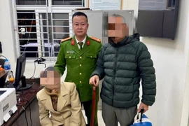 Kịp thời giúp cụ bà đi lạc vào quán cơm đoàn tụ với gia đình