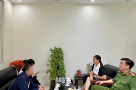 Kịp thời ngăn chặn người phụ nữ bị bạn trai 'phi công Việt kiều' lừa tiền 