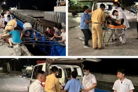 Cứu thuyền viên bị đột quỵ trên sông Đá Bạch