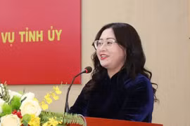 Bà Giàng Thị Dung được giới thiệu làm Phó Bí thư Thành ủy Lào Cai