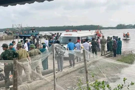 Phát hiện thi thể nam giới nổi trên mặt nước ở Tuyên Quang