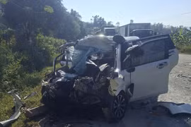 Ô tô 7 chỗ va chạm với xe đầu kéo khiến 4 người tử vong ở Lạng Sơn 