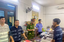 Bắt chủ cơ sở sản xuất hàng nghìn tấn phân bón giả