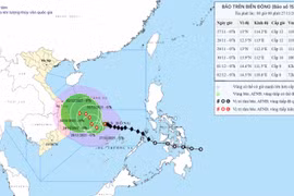 Bão số 15 diễn biến bất ngờ, sức gió mạnh cấp 12, giật cấp 15