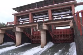 Hoàn lưu bão số 10 gây mưa lớn, Thái Nguyên xả lũ hồ Núi Cốc