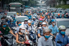 Nghiên cứu thu đổi 450.000 xe máy xăng trong Vành đai 1