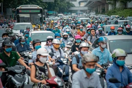 Nghiên cứu thu đổi 450.000 xe máy xăng trong Vành đai 1