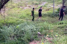 Phát hiện thi thể nam giới trong tư thế treo cổ ở Hà Nội