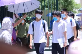 Đề thi môn Hóa lớp 10 Trường THPT Chuyên Khoa học Tự nhiên