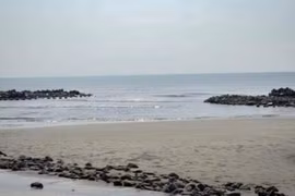 Hai anh em ruột đuối nước tử vong khi theo bố đi đánh cá 