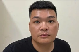 Đánh bạc online bị thua, nam thanh niên đi cướp tiệm vàng