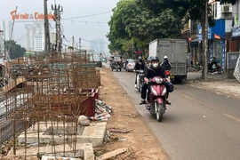 Dự án xây dựng kênh La Khê gây lo ngại về an toàn giao thông tại Hà Nội