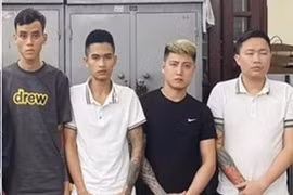 Bắt nhóm mua bán thiếu nữ dưới 16 tuổi, ép tiếp khách ở quán karaoke