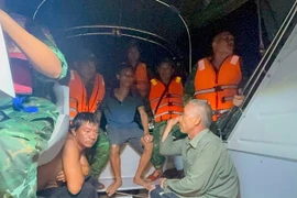 Tàu cá bị chìm sau va chạm, 3 thuyền viên được kịp thời cứu nạn 