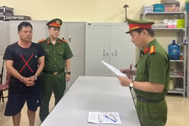 Thợ lái máy xúc "nổ" quen biết nhiều sếp để lừa đảo 400 triệu đồng