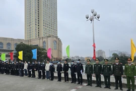 Trục xuất, xử phạt 13 người nhập cảnh trái phép ở Quảng Ninh