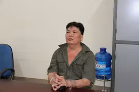 Mâu thuẫn lúc uống rượu, dùng dao chém 2 người trọng thương