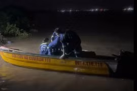 Tìm thấy thi thể 2 mẹ con gặp nạn mất tích trên sông Hồng