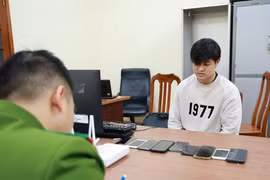 Khởi tố đối tượng cho vay lãi nặng, thu lợi bất chính hàng trăm triệu đồng