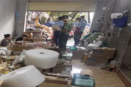 Xử phạt cơ sở kinh doanh hàng nghìn cút nối dây, bút thử điện nhập lậu