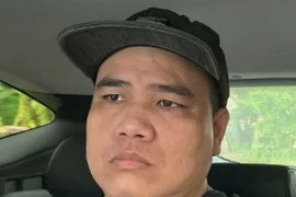 Bắt đối tượng lên mạng đặt mua rồi đánh tráo điện thoại ở Hà Nội