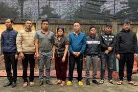 Khởi tố 8 đối tượng lắp đặt camera, nhiều lớp cửa sắt để đánh bạc