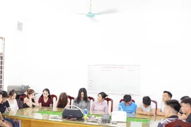 Phát hiện, bắt giữ nhóm nam thanh, nữ tú đang 'thác loạn' tại nhà riêng