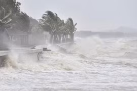 Áp thấp nhiệt đới có thể sắp hình thành trên Biển Đông