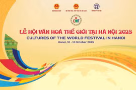 Lễ hội Văn hóa thế giới – Chung tay cùng đồng bào vùng lũ lụt 