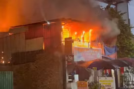 Hé lộ nguyên nhân ban đầu vụ cháy nhà trong mưa lớn ở Hà Nội