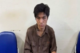 Bắt nam thanh niên trộm 8 chiếc điện thoại ở Hà Nội
