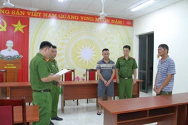 Bắt tạm giam 2 đối tượng chiếm đoạt hơn 152 tấn mủ cao su 