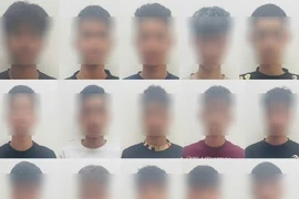 Khởi tố 20 đối tượng mang hung khí đánh nhau ở Hà Nội