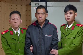 Thu giữ 6 bánh heroin, lộ đường dây mua bán ma túy xuyên biên giới