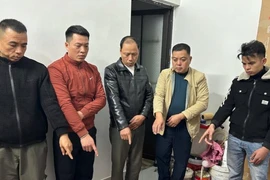 Bắt quả tang 5 đối tượng đánh bạc bằng hình thức đánh sâm ở Lạng Sơn