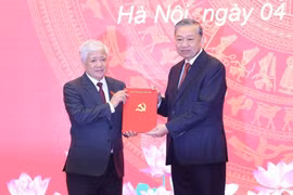 Ông Đỗ Văn Chiến giữ chức Phó Bí thư Thường trực Đảng ủy Quốc hội