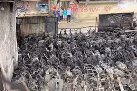 Thủ tướng yêu cầu làm rõ vụ cháy bãi trông giữ xe gầm cầu Vĩnh Tuy